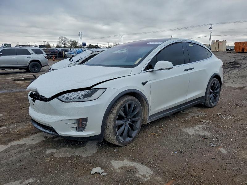 TESLA MODEL X 2019 with VIN 5YJXCAE22KF154607 - Photo from auction