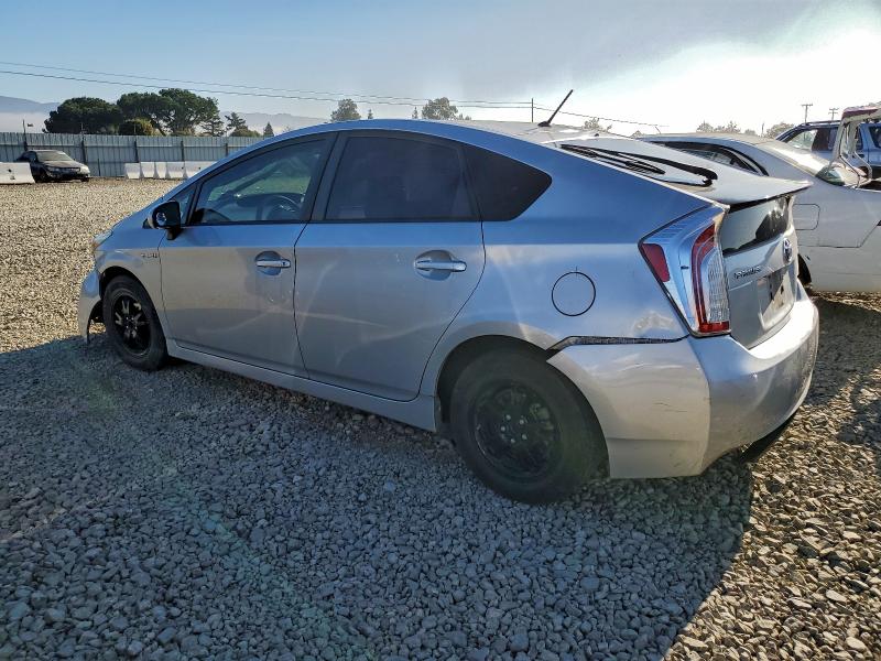 Photo 2 from auction – 2015 TOYOTA PRIUS with VIN JTDKN3DU2F0474050