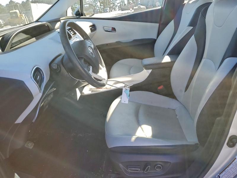 Photo 7 from auction – 2017 TOYOTA PRIUS with VIN JTDKARFU8H3540971