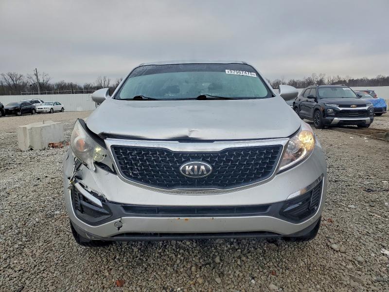 Photo 5 from auction – 2016 KIA SPORTAGE L with VIN KNDPBCAC0G7835956