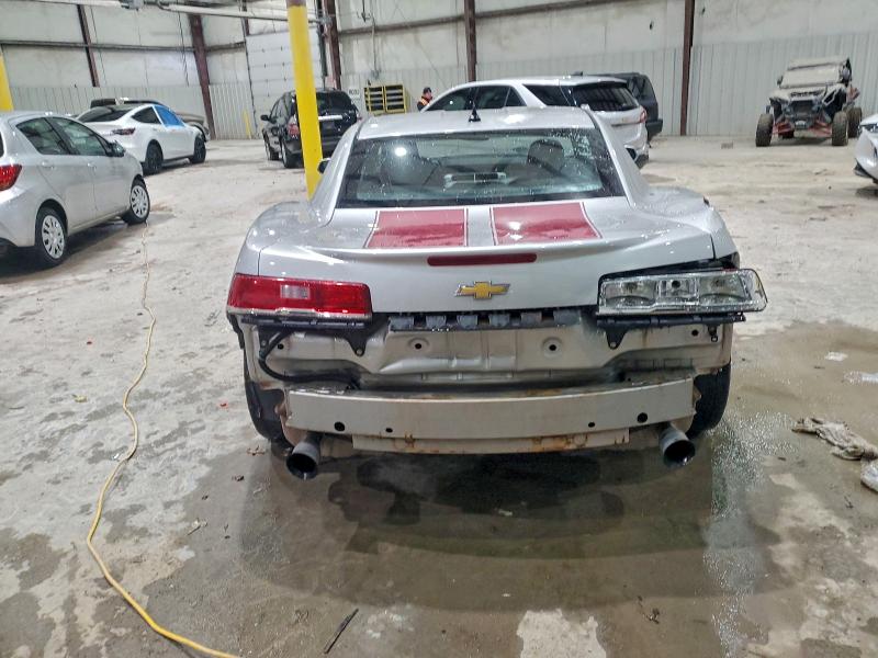 Photo 6 from auction – 2015 CHEVROLET CAMARO LS with VIN 2G1FB1E36F9209523