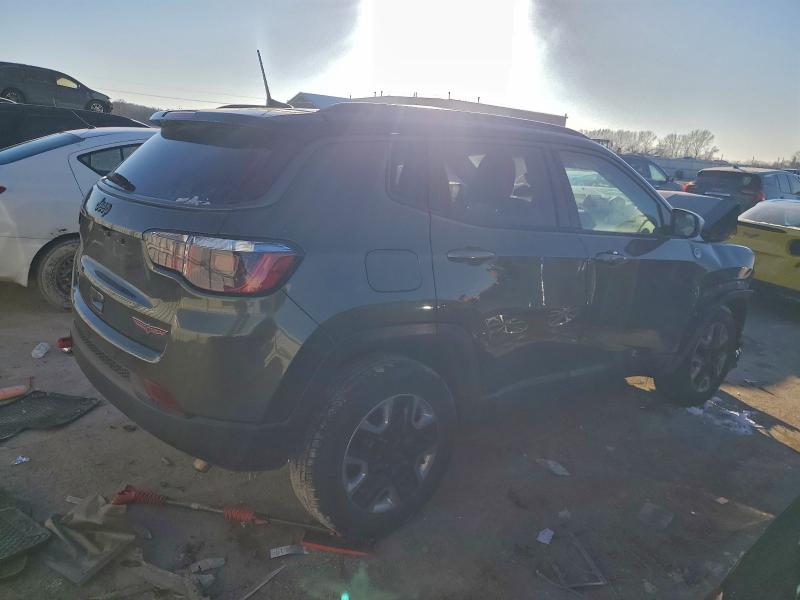 Photo 3 from auction – 2018 JEEP COMPASS TR with VIN 3C4NJDDB3JT210537