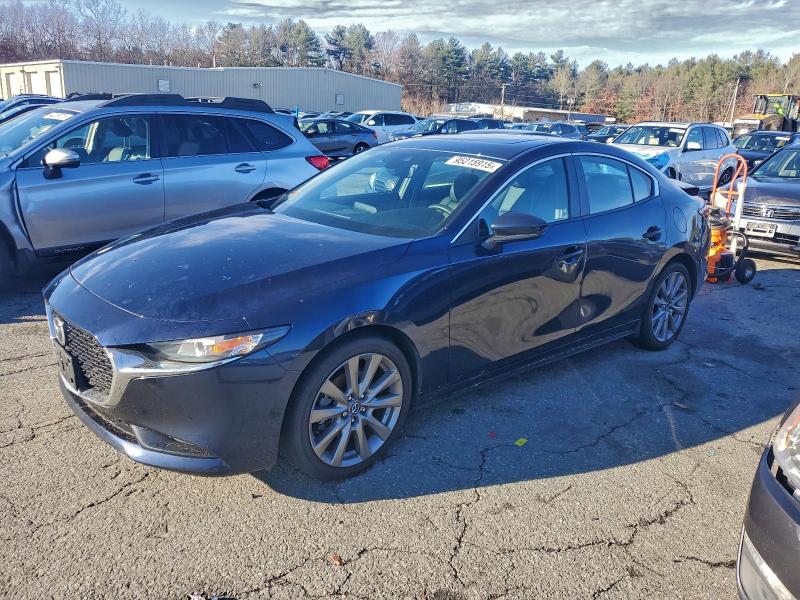 MAZDA 3 PREFERRE 2021 with VIN 3MZBPBCL9MM251394 - Photo from auction