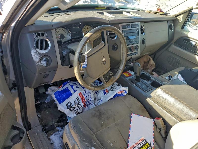 Photo 8 from auction – 2011 FORD EXPEDITION with VIN 1FMJK1J58BEF19040