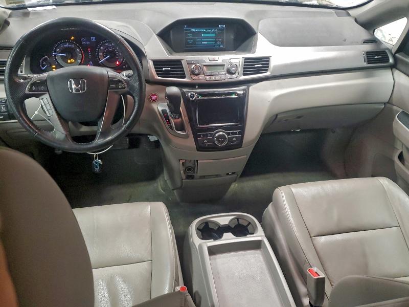 Photo 8 from auction – 2015 HONDA ODYSSEY EX with VIN 5FNRL5H62FB040918