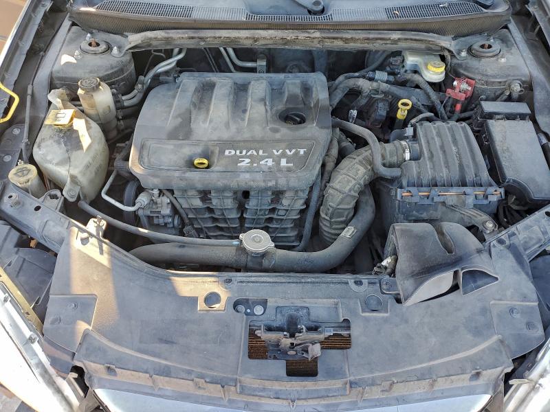 Photo 11 from auction – 2012 CHRYSLER 200 LX with VIN 1C3CCBAB5CN317882