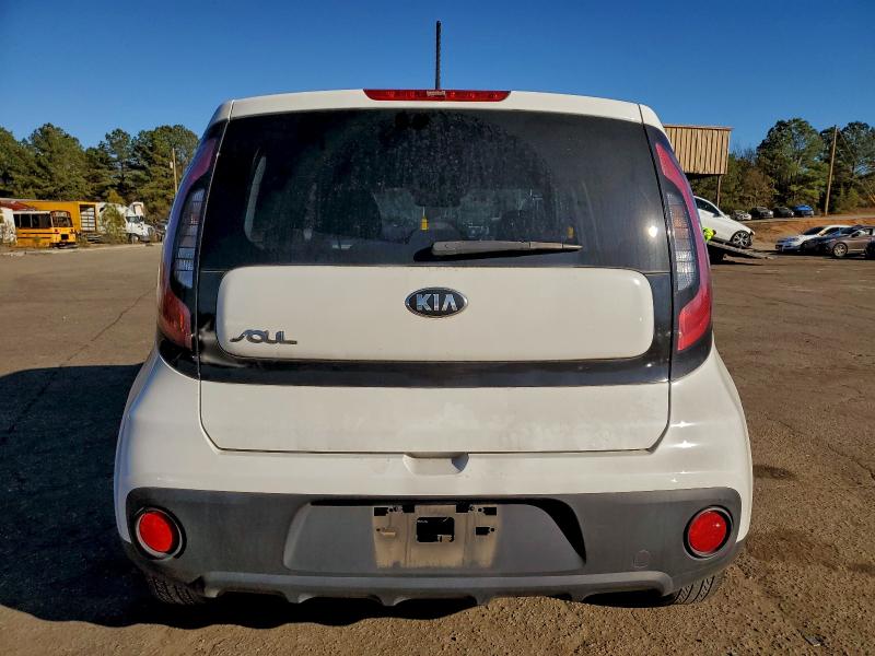 Photo 6 from auction – 2017 KIA SOUL with VIN KNDJN2A21H7466069