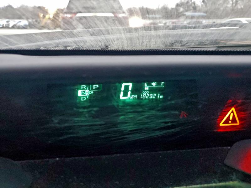 Photo 9 from auction – 2006 TOYOTA PRIUS with VIN JTDKB20U667526585