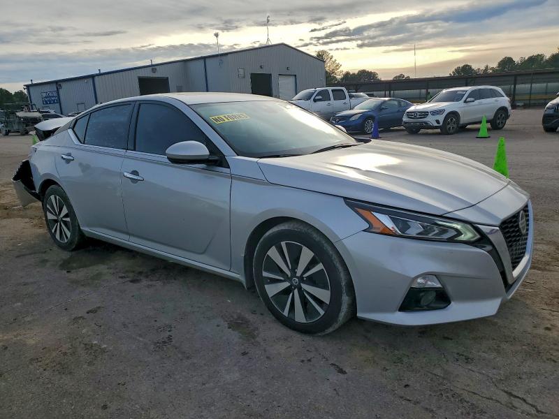 Photo 4 from auction – 2020 NISSAN ALTIMA SV with VIN 1N4BL4DV4LC283945