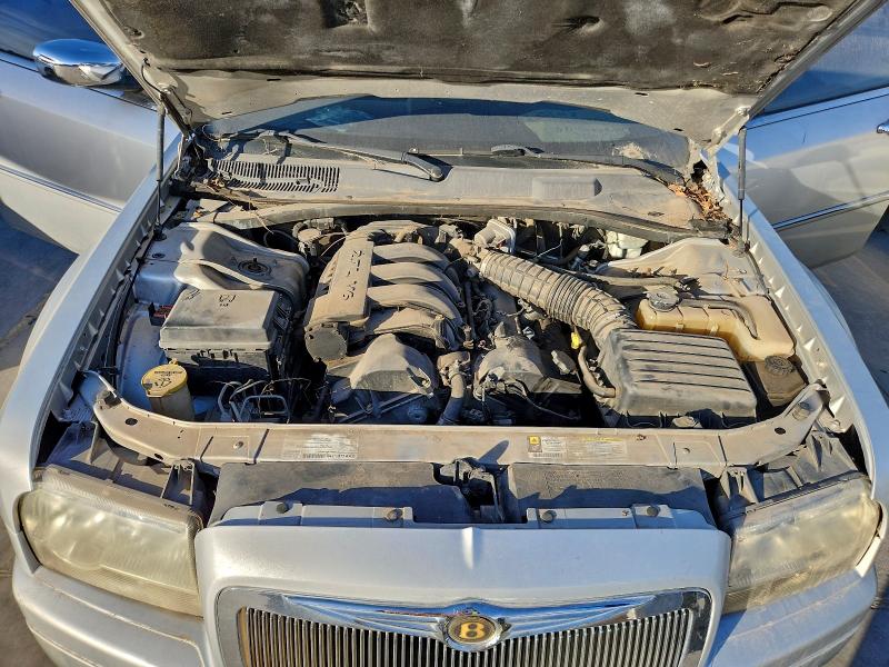 Photo 11 from auction – 2008 CHRYSLER 300 LX with VIN 2C3KA43R78H122812