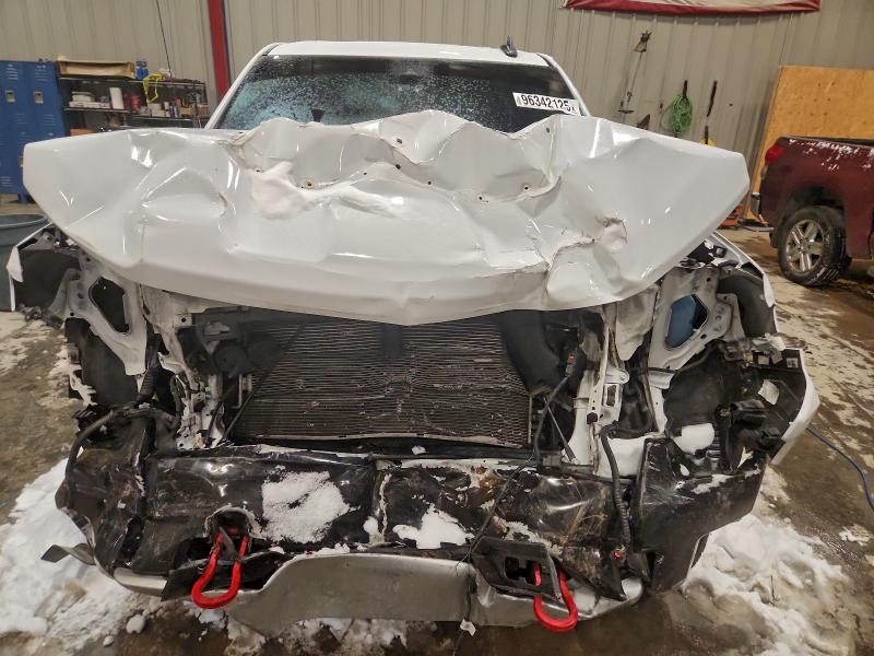 Photo 5 from auction – 2022 CHEVROLET SILVERADO with VIN 3GCUDHEL5NG591534