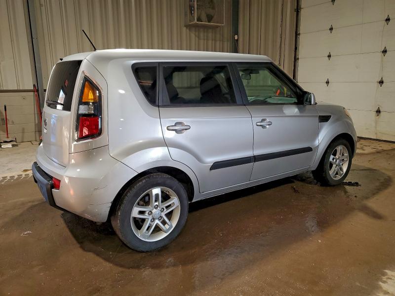 Снимка 3 от търг – 2011 KIA SOUL + с VIN KNDJT2A26B7708030
