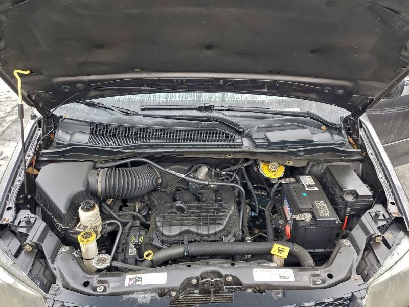 Photo 12 from auction – 2015 DODGE GRAND CARA with VIN 2C4RDGBG1FR509057