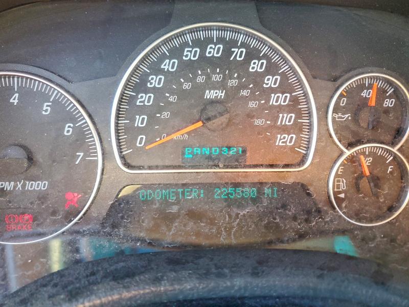 Photo 9 from auction – 2002 GMC ENVOY with VIN 1GKDS13S422217562