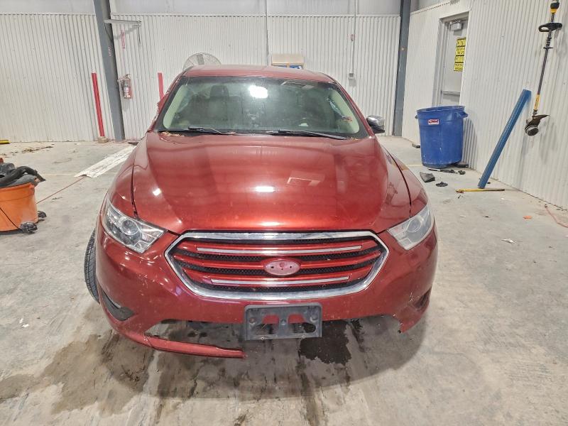Photo 5 from auction – 2014 FORD TAURUS LIM with VIN 1FAHP2F88EG165239