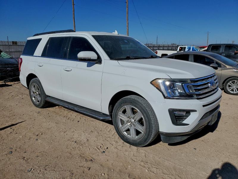 Photo 4 from auction – 2019 FORD EXPEDITION with VIN 1FMJU1HT2KEA88984