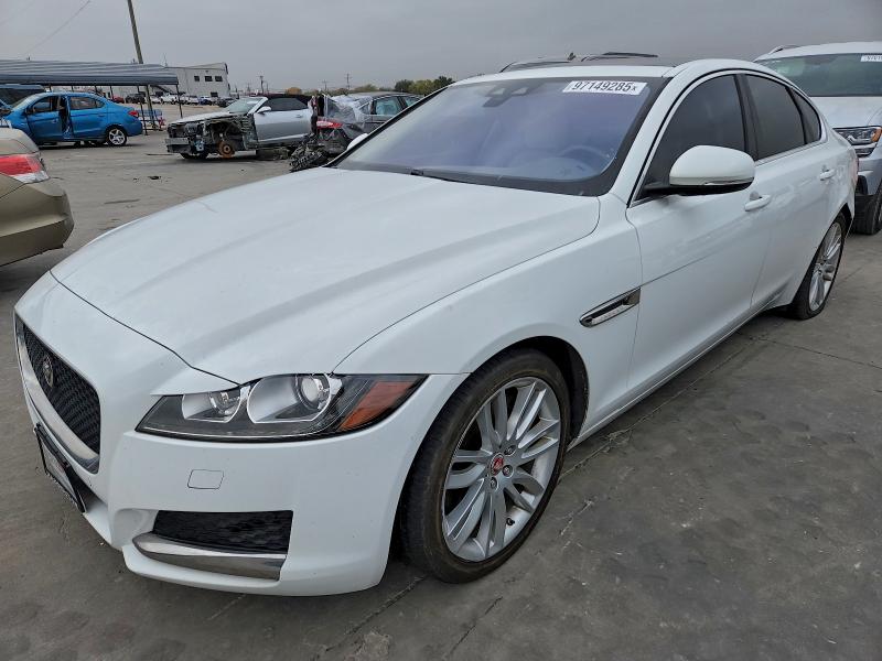 JAGUAR XF PRESTIG 2016 with VIN SAJBE4BV3GCY02546 - Photo from auction