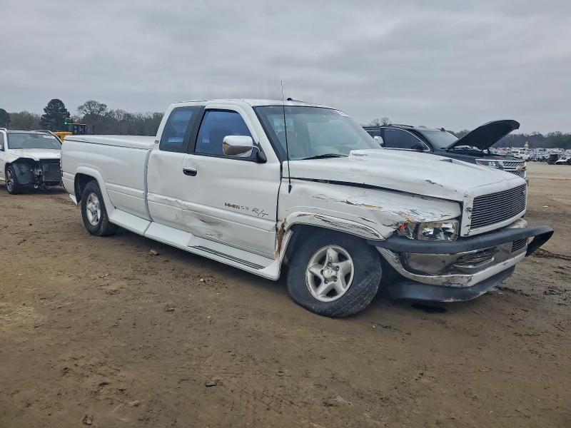 Photo 4 from auction – 1996 DODGE RAM 1500 with VIN 3B7HC13Z7TG145515