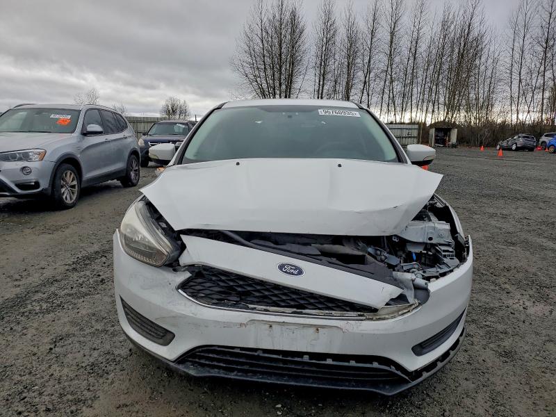 Zdjęcie 5 z aukcji – 2017 FORD FOCUS SE z VIN 1FADP3K2XHL315157