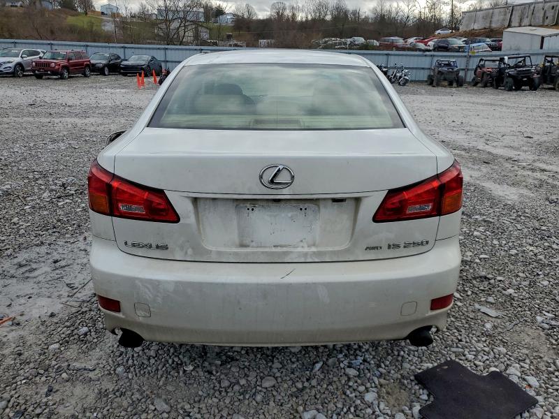 Фото 6 с аукциона – 2006 LEXUS IS 250 с VIN JTHCK262765005105