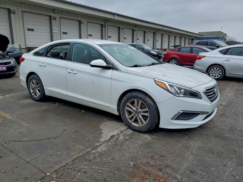 Photo 4 from auction – 2016 HYUNDAI SONATA SE with VIN 5NPE24AFXGH386482