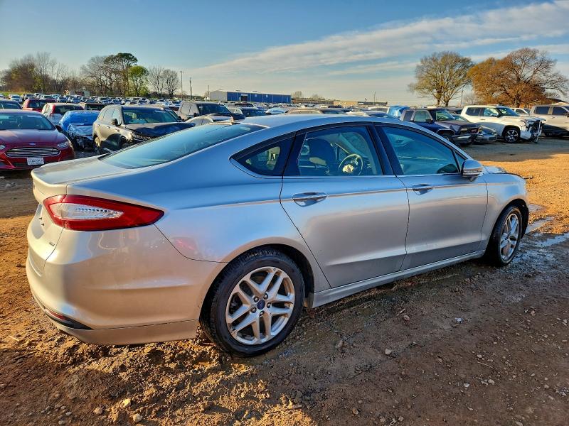 Foto 3 de la subasta – 2016 FORD FUSION SE con VIN 3FA6P0H79GR307092