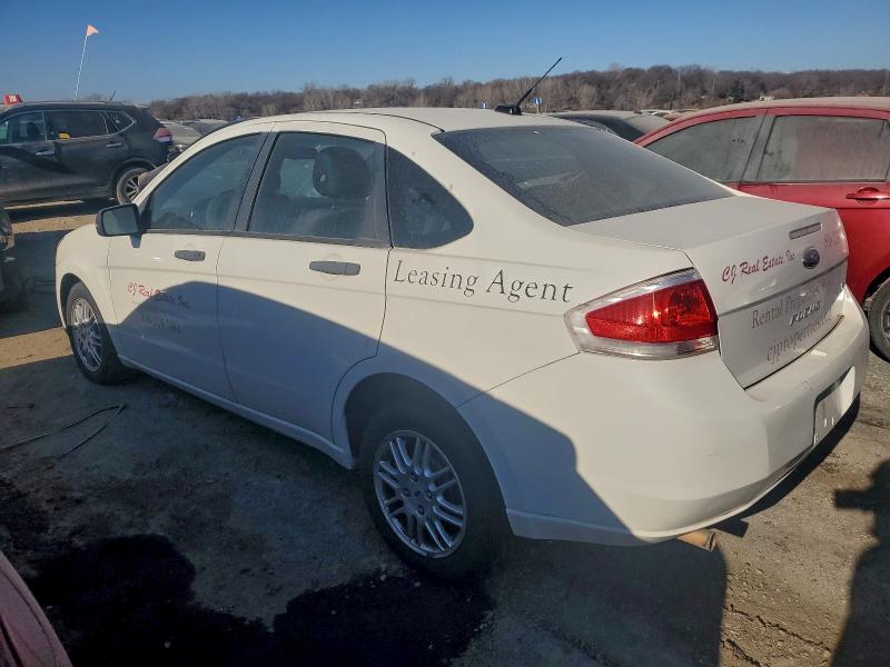 Photo 2 from auction – 2011 FORD FOCUS SE with VIN 1FAHP3FN2BW152161