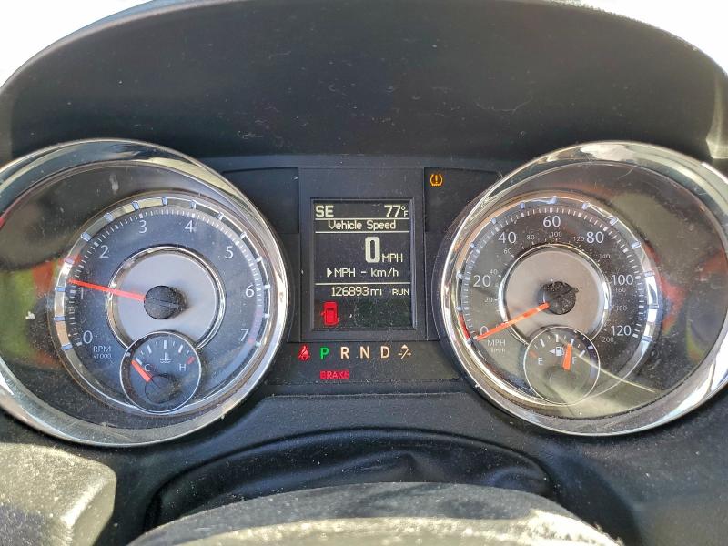 Photo 9 from auction – 2015 CHRYSLER TOWN & COU with VIN 2C4RC1BG8FR601203