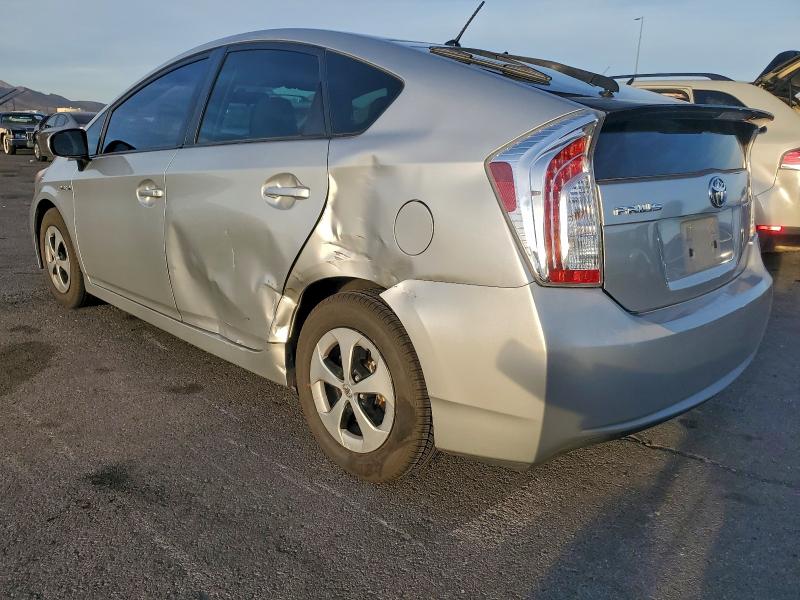 Photo 2 from auction – 2013 TOYOTA PRIUS with VIN JTDKN3DU3D5549239
