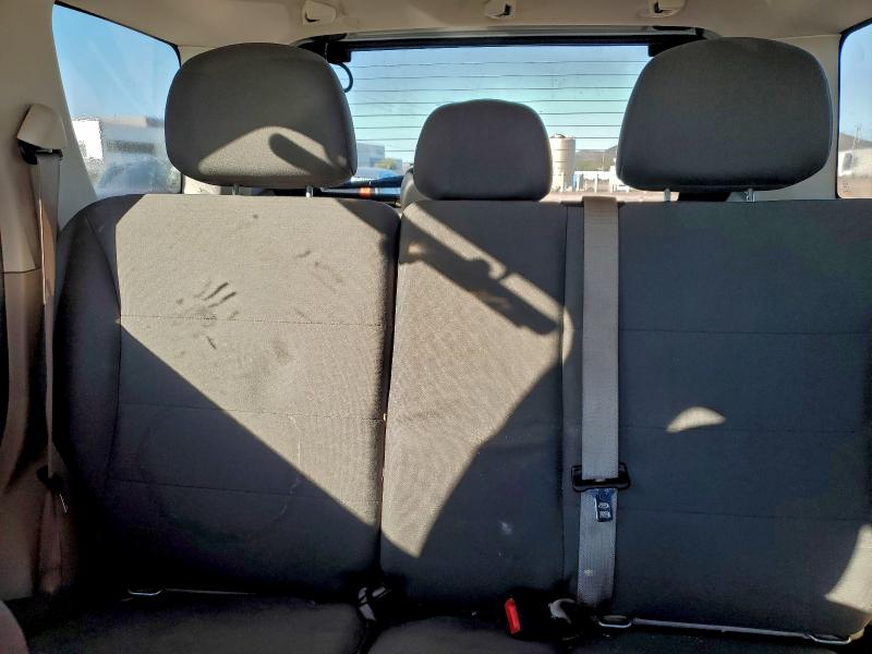 Photo 10 from auction – 2011 FORD ESCAPE XLS with VIN 1FMCU0C73BKA93724