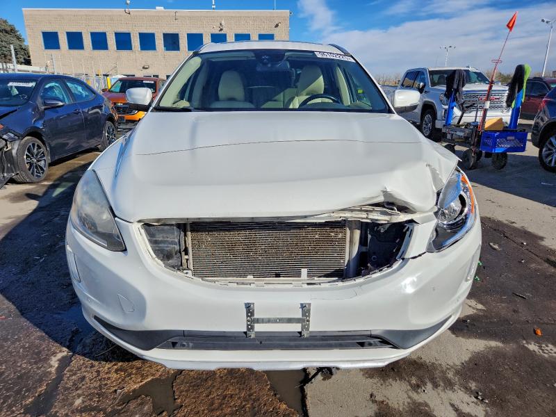 Photo 5 from auction – 2015 VOLVO XC60 3.2 P with VIN YV4952RD0F2606533