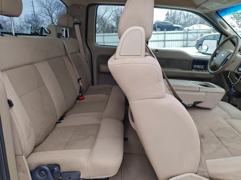 Photo 10 from auction – 2004 FORD F150 with VIN 1FTRX12W84NB99866