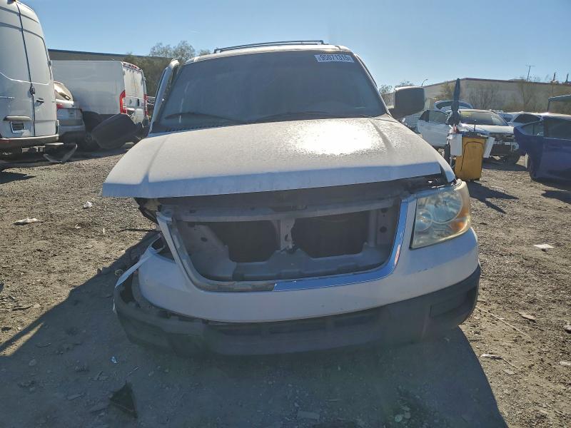 Photo 5 from auction – 2004 FORD EXPEDITION with VIN 1FMRU13W24LA52098