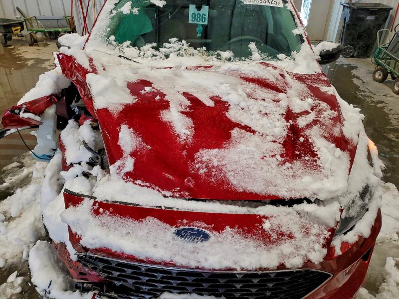 Photo 12 from auction – 2022 FORD ESCAPE SE with VIN 1FMCU9G69NUC03688