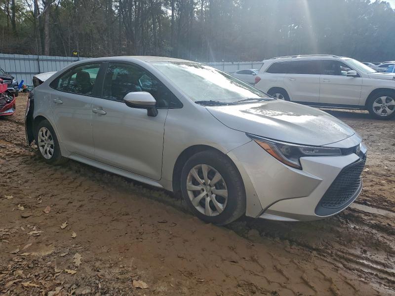 Photo 4 from auction – 2021 TOYOTA COROLLA LE with VIN 5YFEPMAE3MP216357