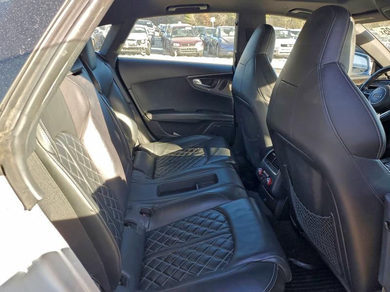 Photo 10 from auction – 2014 AUDI S7 PREMIUM with VIN WAUW2AFC8EN095202
