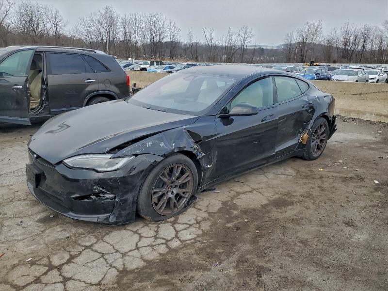 TESLA MODEL S 2023 with VIN 5YJSA1E56PF511935 - Photo from auction