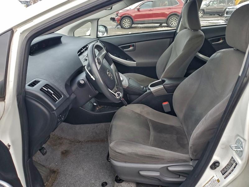 Photo 7 from auction – 2015 TOYOTA PRIUS with VIN JTDKN3DU7F0446177