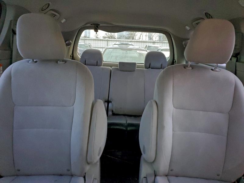 Photo 10 from auction – 2016 TOYOTA SIENNA with VIN 5TDZK3DC3GS736882