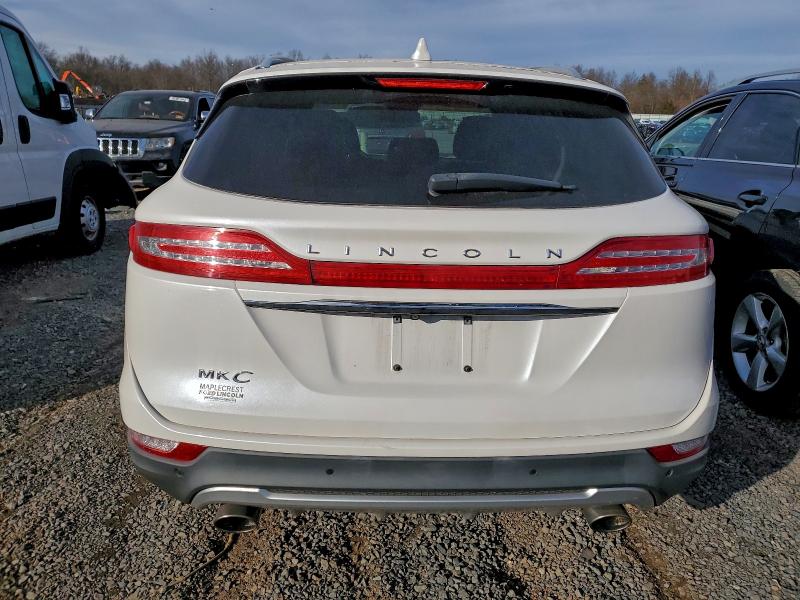 Photo 6 from auction – 2019 LINCOLN MKC with VIN 5LMCJ1D97KUL12913