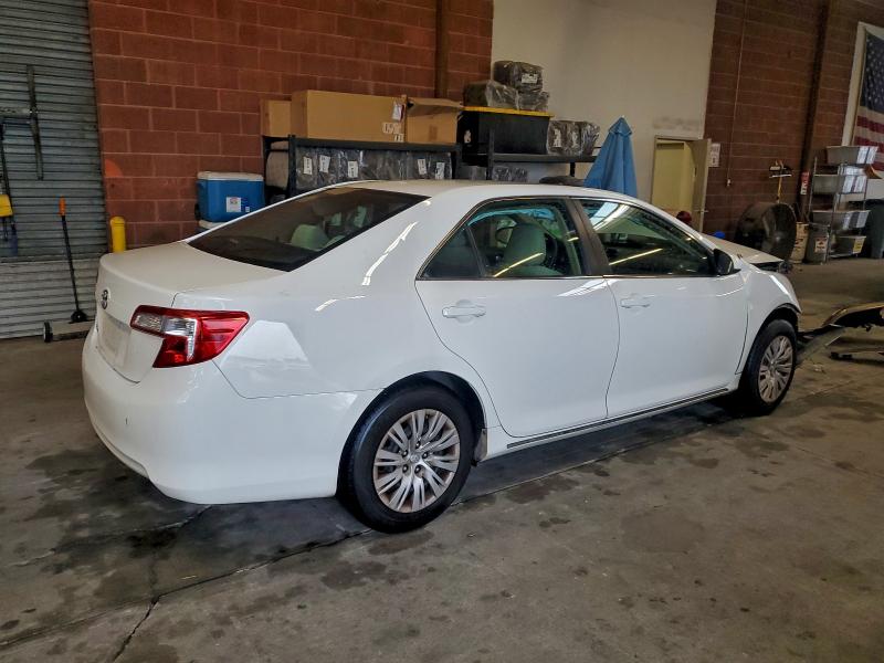 Photo 3 from auction – 2014 TOYOTA CAMRY L with VIN 4T4BF1FK9ER435218