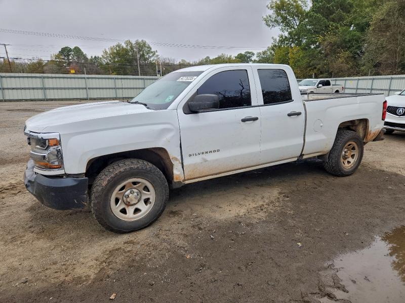 CHEVROLET SILVERADO 2018 with VIN 1GCRCNEC4JZ147014 - Photo from auction