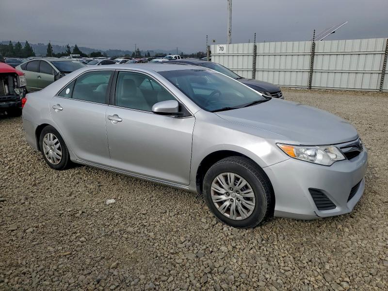 Photo 4 from auction – 2014 TOYOTA CAMRY L with VIN 4T4BF1FK1ER381638
