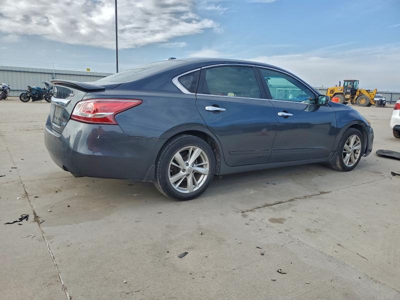Photo 3 from auction – 2013 NISSAN ALTIMA 2.5 with VIN 1N4AL3AP1DN438310