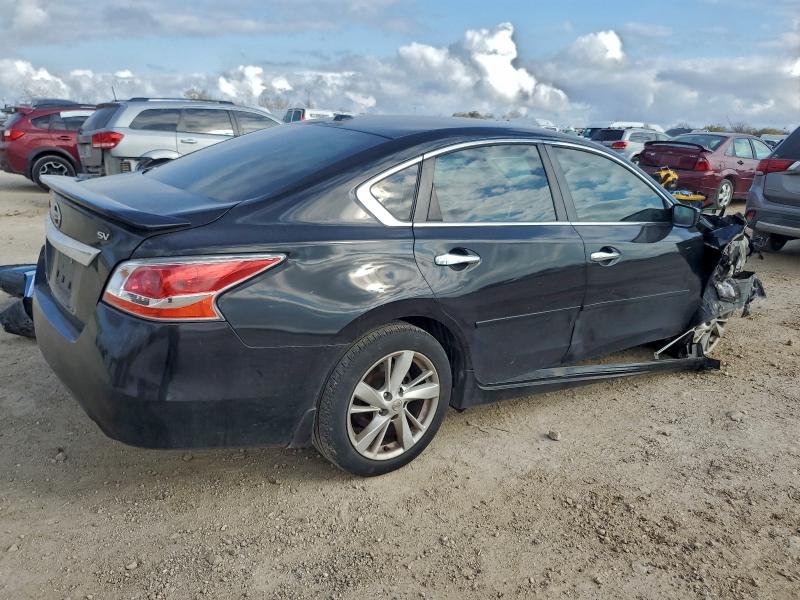 Photo 3 from auction – 2015 NISSAN ALTIMA 2.5 with VIN 1N4AL3APXFC250335