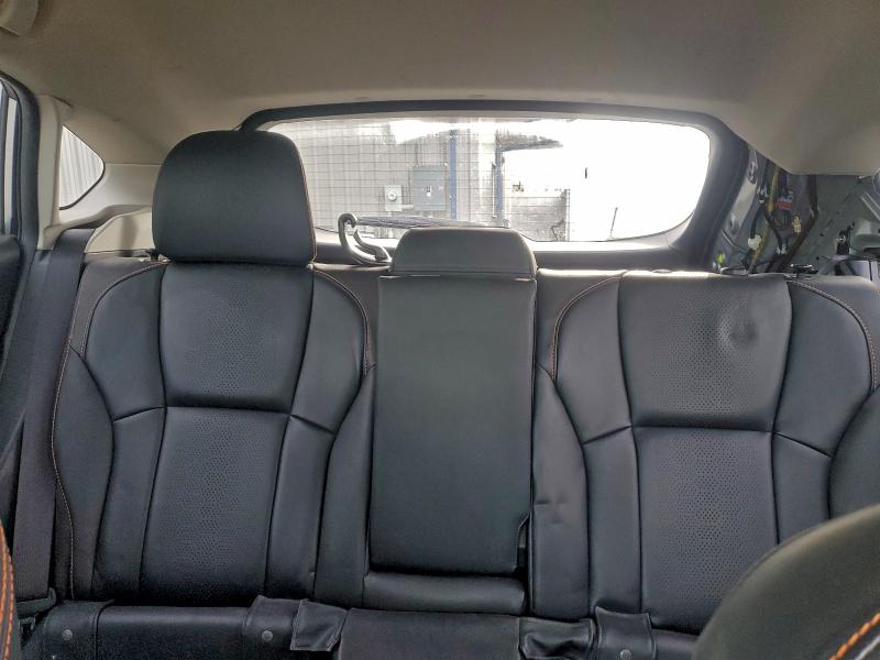 Photo 10 from auction – 2019 SUBARU CROSSTREK with VIN JF2GTAMC2KH334374