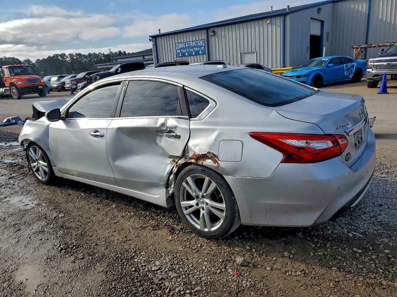 Photo 2 from auction – 2016 NISSAN ALTIMA 3.5 with VIN 1N4BL3AP7GC153969