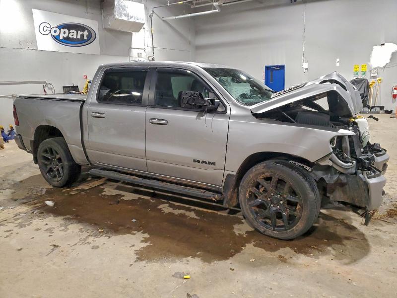 Снимка 4 от търг – 2020 DODGE/RAM TRUCK/VAN RAM 1500 SPORT CREW с VIN 1C6SRFLT5LN413456