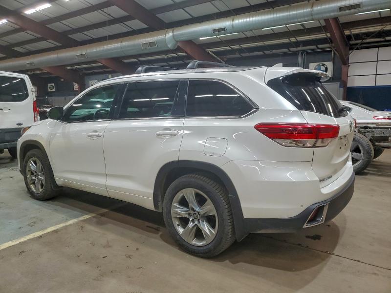 Photo 2 from auction – 2019 TOYOTA HIGHLANDER with VIN 5TDDZRFH6KS735249