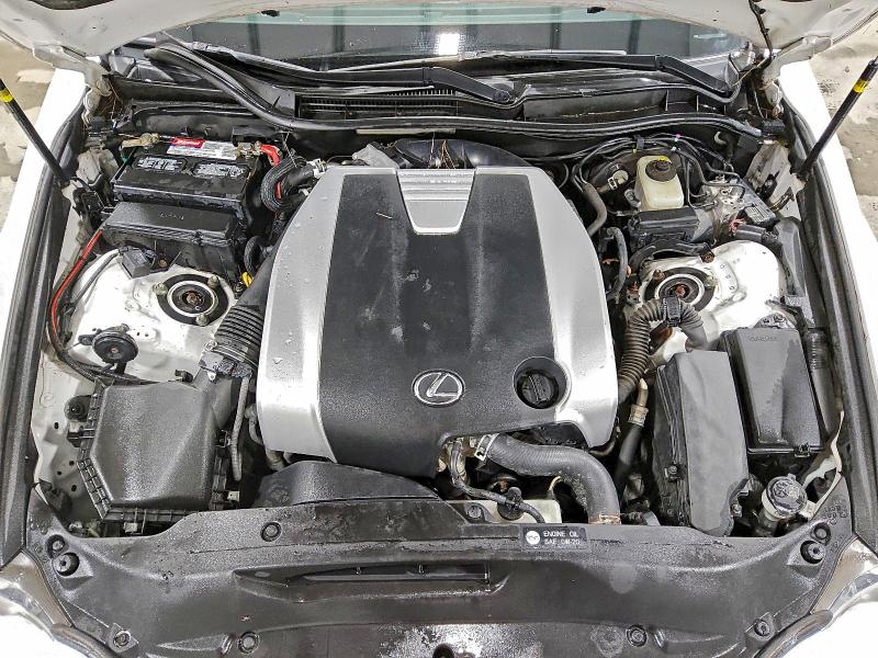 Photo 11 from auction – 2016 LEXUS IS 300 with VIN JTHCM1D27G5011205